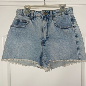 Cotton On High Rise Mom Shorts. Size 4.